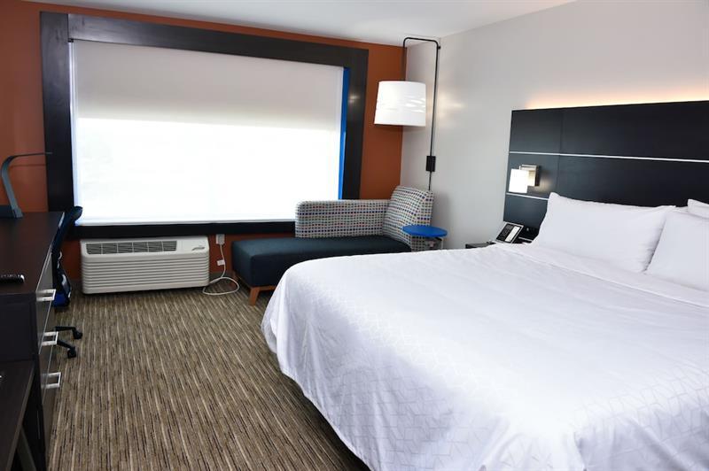 Holiday Inn Express & Suites - Bensenville - O'Hare, An Ihg Hotel Extérieur photo